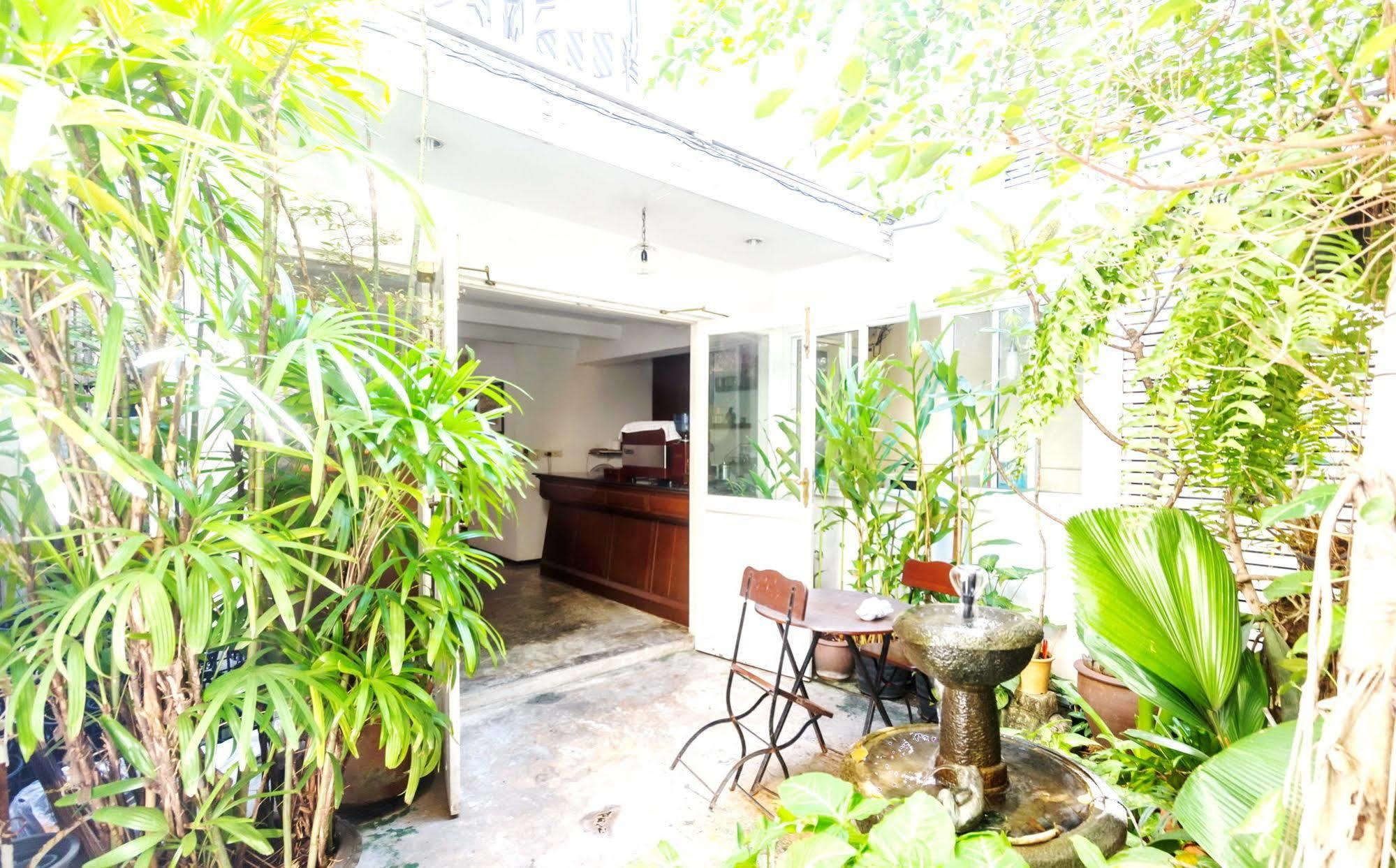 Ibrik Resort By The River Bangkok Esterno foto